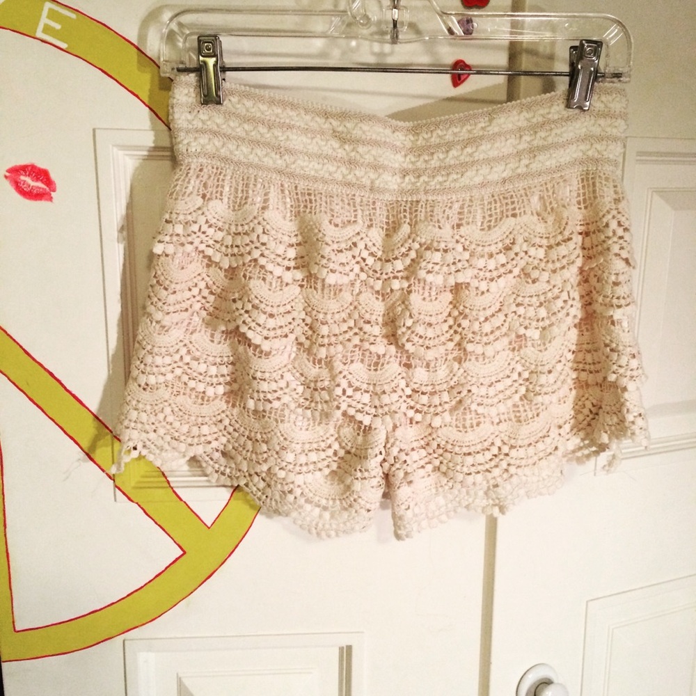 Lace shorts